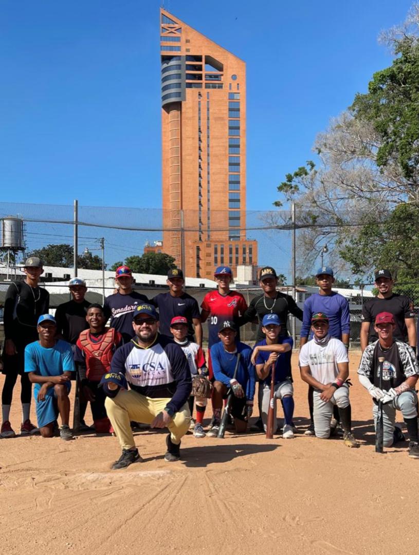Cada vez más jóvenes venezolanos se proyectan internacionalmente con becas deportivas