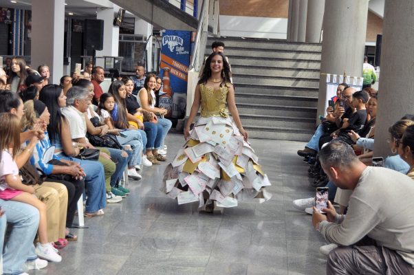 Bio Gala Santa Rosa 2026: Una exhibición de emprendimiento y reciclaje que trasciende las aulas de clase